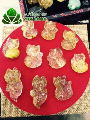 MẶT HỒ LY TÓC VÀNG VIP