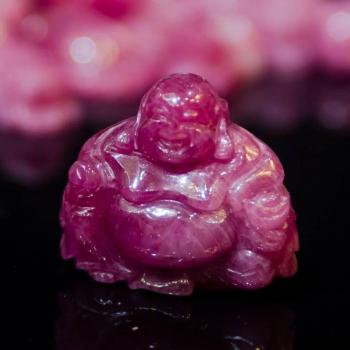 mặt phật di lăc ruby